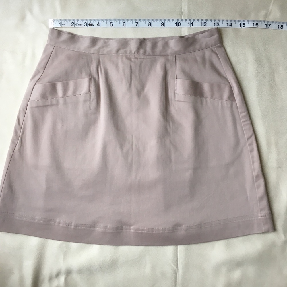 French Connection Taupe Miniskirt Size US 6 - Picture 8 of 9